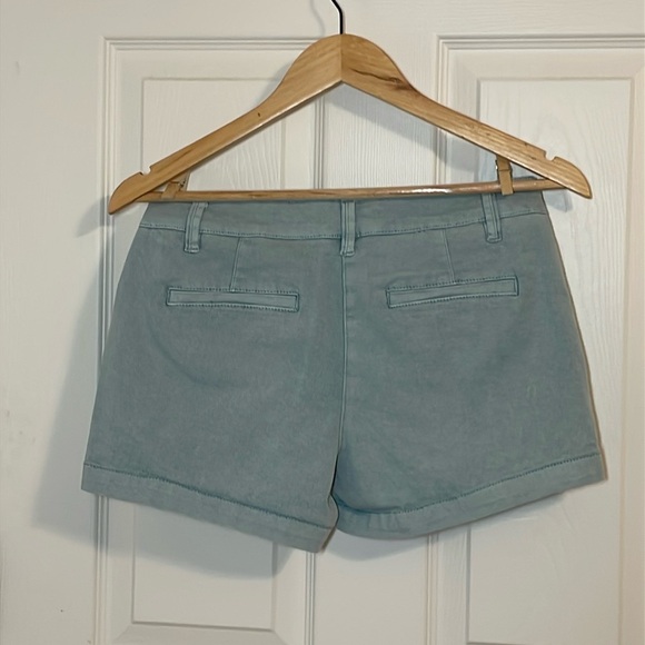 Land n Sea Shorts, 4 - Picture 3 of 4